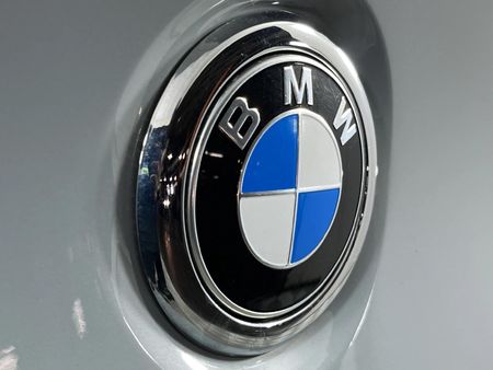 2021-BMW-X4-xDrive20d-M-Sport_11