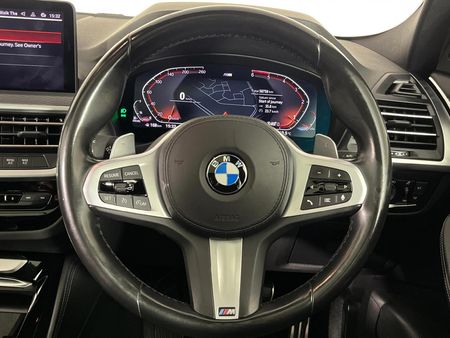 2021-BMW-X4-xDrive20d-M-Sport_12