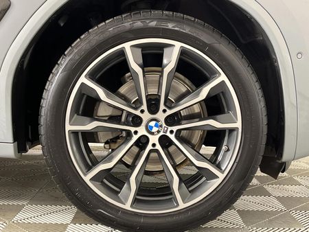 2021-BMW-X4-xDrive20d-M-Sport_5