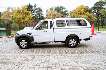 2023-Mahindra-Pik-Up-22-mHawk-S4-Single-Cab_3
