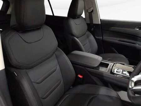 2026-Ford-Territory-18T-Trend_12