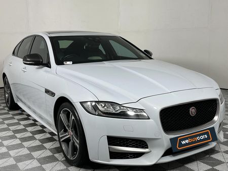 2016-Jaguar-XF-20-D-R-Sport_15