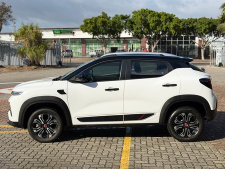 2023-Renault-Kiger-10T-Intens-Auto_3
