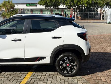 2023-Renault-Kiger-10T-Intens-Auto_5