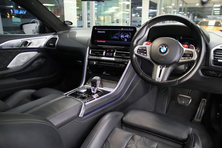 2023-BMW-M8-Competition-Gran-Coupe_4