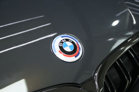 2023-BMW-M8-Competition-Gran-Coupe_5