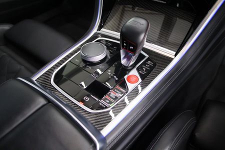 2023-BMW-M8-Competition-Gran-Coupe_7