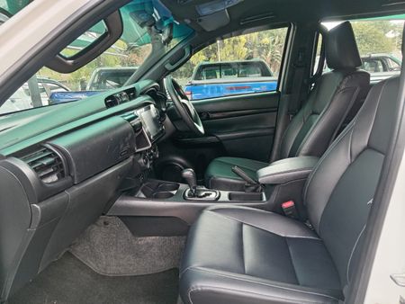 2024-Toyota-Hilux-24-GD-6-SRX-4x4-Auto-Double-Cab_5