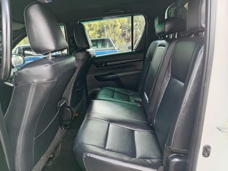 2024-Toyota-Hilux-24-GD-6-SRX-4x4-Auto-Double-Cab_6