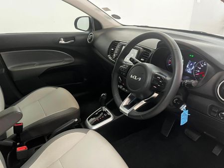 2024-Kia-Pegas-14-EX-Auto_16