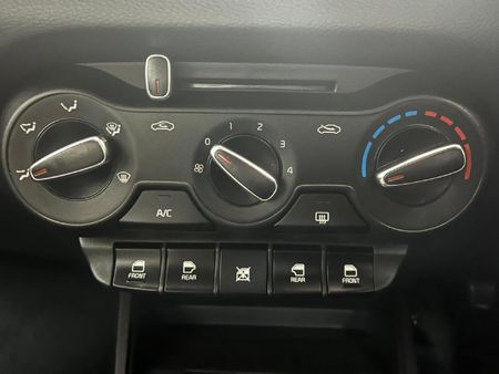 2024-Kia-Pegas-14-EX-Auto_26