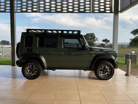 2025-Suzuki-Jimny-15-GLX-AllGrip-5-Door-Auto_2