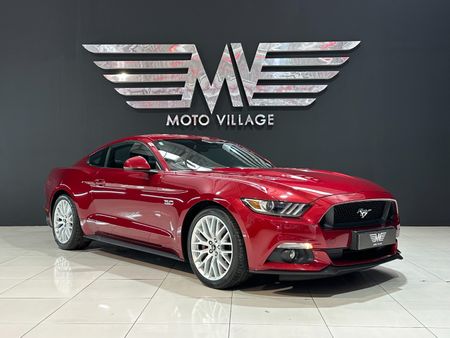2016-Ford-Mustang-V8_0