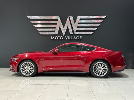 2016-Ford-Mustang-V8_6