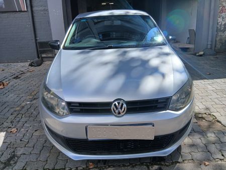 2012-Volkswagen-Polo-14-Trendline-5-dr_13