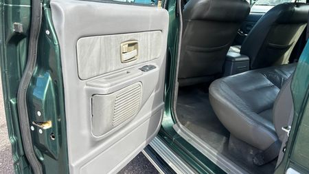 2001-Isuzu-KB-280-DT-LX-4x2-Double-Cab_8