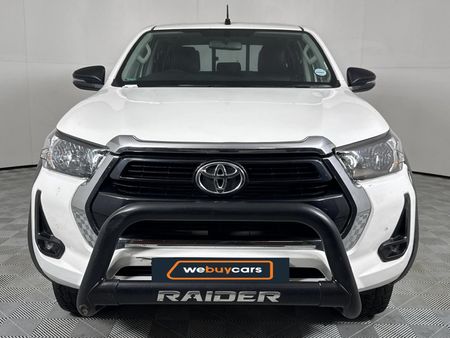 2023-Toyota-Hilux-24GD-6-4x4-Raider-X-Auto-Double-Cab_9