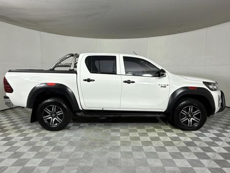 2023-Toyota-Hilux-24GD-6-4x4-Raider-X-Auto-Double-Cab_11