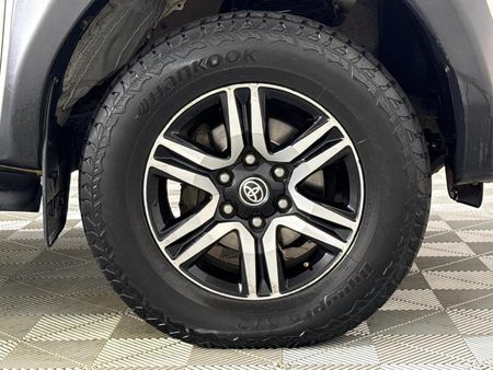 2023-Toyota-Hilux-24GD-6-4x4-Raider-X-Auto-Double-Cab_4