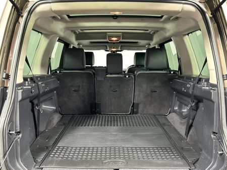 2014-Land-Rover-Discovery-4-30-TD-SD-V6-S_13