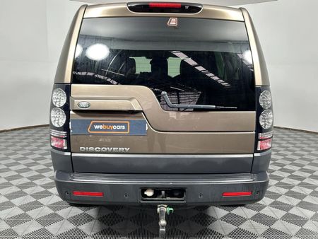 2014-Land-Rover-Discovery-4-30-TD-SD-V6-S_17