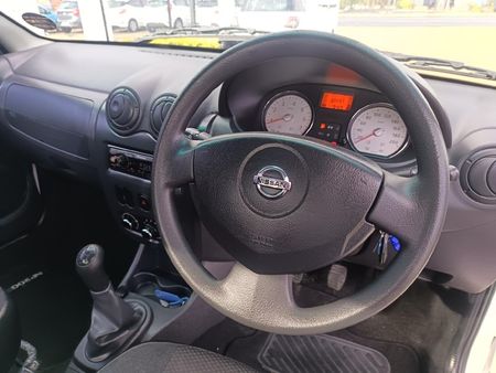 2022-Nissan-NP200-16-AC-Safety-Pack_10