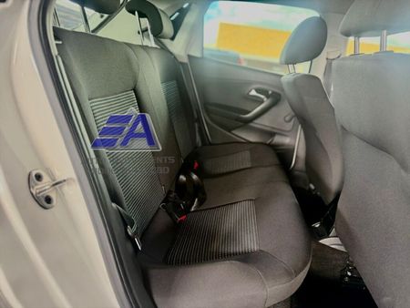 2022-Volkswagen-Polo-Vivo-16-Comfortline-Auto-5-dr_14