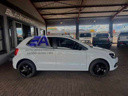 2022-Volkswagen-Polo-Vivo-16-Comfortline-Auto-5-dr_2