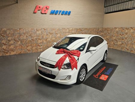 2012-Hyundai-Accent-16-GLS-Fluid-Auto_2