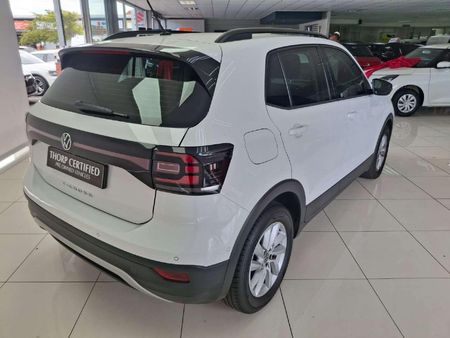 2022-Volkswagen-T-Cross-10-TSI-Comfortline_4