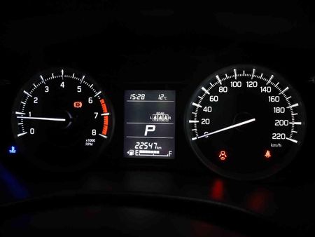 2025-Toyota-Starlet-15-XS-Auto_16