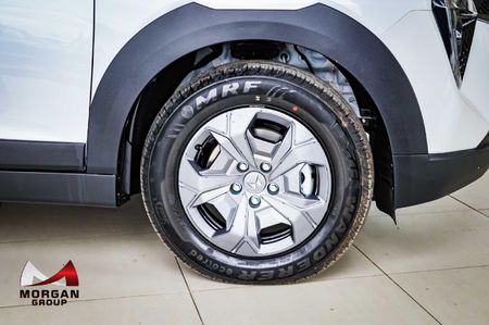 2026-Mahindra-XUV-3XO-12T-MX2-Auto_4