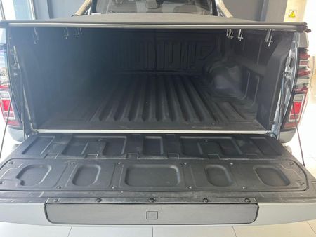 2022-GWM-P-Series-PV-20-TD-LT-Auto-Double-Cab_13