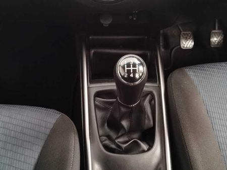 2020-Suzuki-Baleno-14-GLX_10