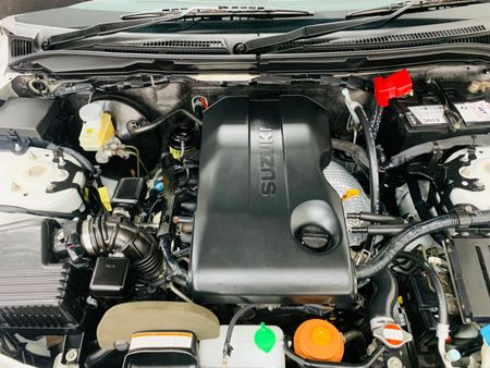 2014-Suzuki-Grand-Vitara-24-Summit-Auto_13