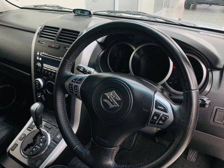 2014-Suzuki-Grand-Vitara-24-Summit-Auto_2