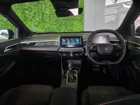 2026-MG-MG3-15-Delux-Auto_15