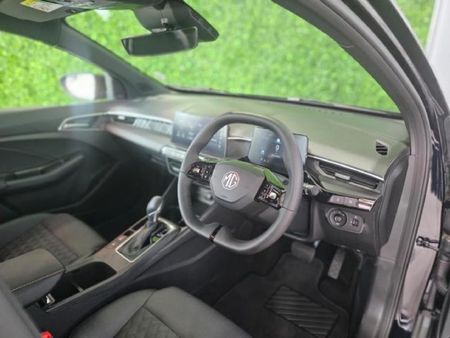 2026-MG-MG3-15-Delux-Auto_7
