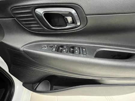 2024-Hyundai-i20-12-Motion_12