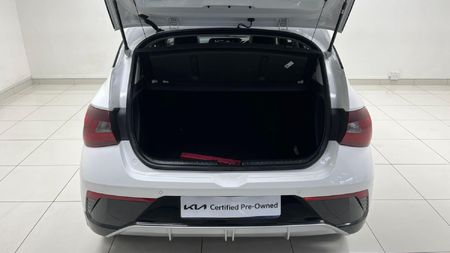 2024-Hyundai-i20-12-Motion_26