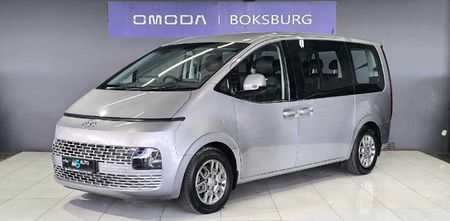 2023-Hyundai-Staria-22d-Executive-Auto-11-Seat_0