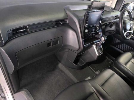 2023-Hyundai-Staria-22d-Executive-Auto-11-Seat_10