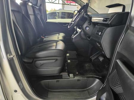 2023-Hyundai-Staria-22d-Executive-Auto-11-Seat_13