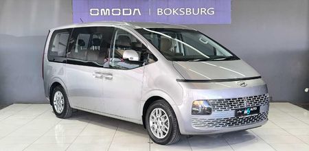 2023-Hyundai-Staria-22d-Executive-Auto-11-Seat_2