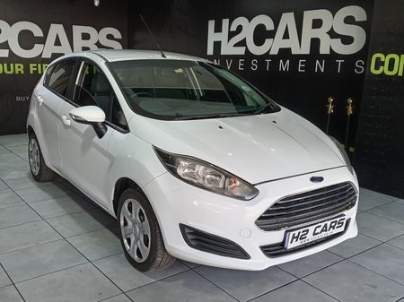 2016-Ford-Fiesta-10-EcoBoost-Titanium-Auto-5-dr_0