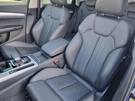 2025-Audi-Q5-Sportback-quattro-Black-Edition-40-TDI_14