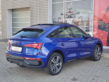 2025-Audi-Q5-Sportback-quattro-Black-Edition-40-TDI_1