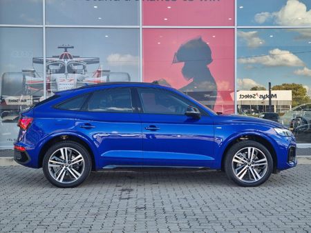 2025-Audi-Q5-Sportback-quattro-Black-Edition-40-TDI_2