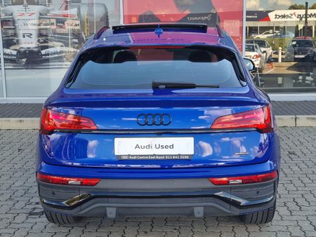 2025-Audi-Q5-Sportback-quattro-Black-Edition-40-TDI_4