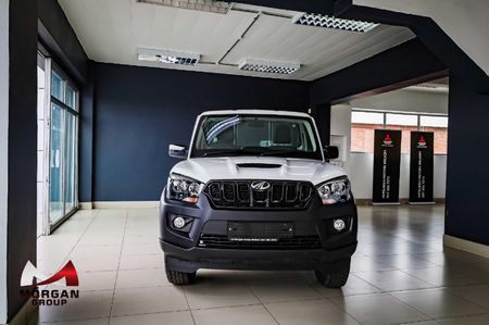 2025-Mahindra-Pik-Up-22-mHawk-S4-Single-Cab_10